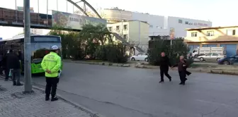 Üst Geçidi Kullanmayarak Trafiği Tehlikeye Soktu, Cezadan Kurtulamadı