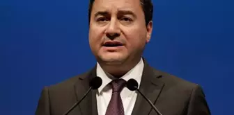 Ali Babacan'dan AK Parti'ye geçiş sinyali veren Ahmet Davutoğlu'na cevap