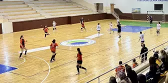 Yıldız Kızlar Hentbol Yarı Final Müsabakaları Kırşehir'de Başladı