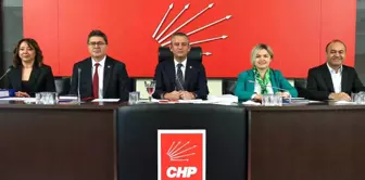 CHP Genel Başkanı Özel: 'CHP iktidarda olsa Suriye göç sorununu nasıl yöneteceğini de biliyor'