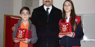 Gelibolu'da İstiklal Marşı şairi Mehmet Akif Ersoy anıldı