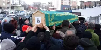 Erzurum'da Öğretmen Sabit Bülbül İçin Hüzünlü Veda