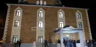 Bitlis'te Regaip Kandili Programı ve Yeni Camii Açılışı