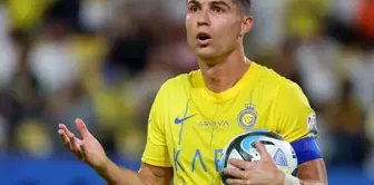 Fenerbahçe'nin eski futbolcusu Ronaldo'ya salladı: Onu Fransa'da yerler