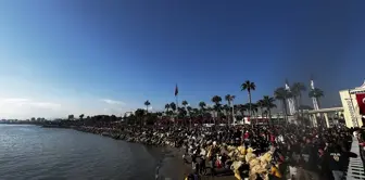 SOLOTÜRK, Mersin'in Kurtuluşu İçin Gösteri Uçuşu Gerçekleştirdi