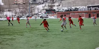 Yüksekova Spor, Kayseri Kadın Futbol Takımını 3-0 Yendi