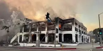 Öncesi ve sonrası fotoğraflarla Los Angeles yangının yarattığı yıkımı gösteriyor