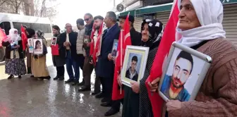 PKK Tarafından Kaçırılan Çocuklar için Ailelerin Umutlu Bekleyişi