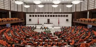 A debate broke out during the discussions on the lowest pension in the Turkish Grand National Assembly (TBMM).