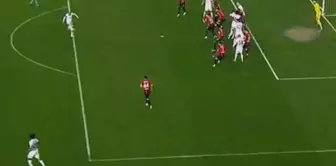 Everyone is discussing this: Is there an offside in Ahmed Kutucu's goal, or isn't there?