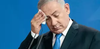 Netanyahu, who is heading to the USA, was protested in front of the White House.