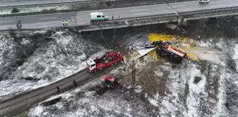 In Düzce, a truck and a snowplow collided: 2 dead.