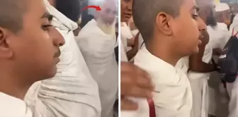 During the Tawaf in Umrah, everyone who heard the voice of this young man turned to look.