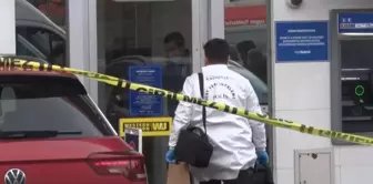 A security guard committed suicide inside a bank in Beylikdüzü.