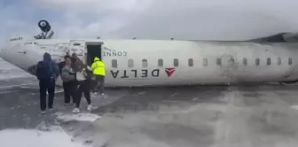 Miraculous escape: The plane flipped over, no casualties.