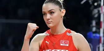 Zehra Güneş, who was linked with Fenerbahçe, stayed at Vakıfbank.