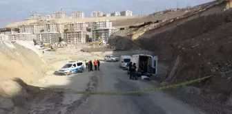 A male corpse was found at a concrete plant in Malatya.