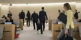 Russia's speech at the UN Council was protested! They left the hall.