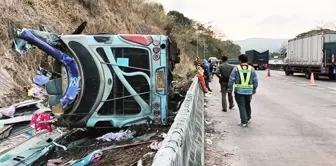 Bus overturns in Thailand: 18 dead, 31 injured.