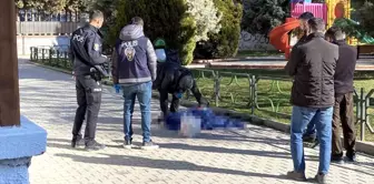 A male corpse was found in the middle of the street in Eskişehir.