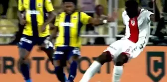 Fenerbahçe was expecting a red card, but the referee made a completely different decision.