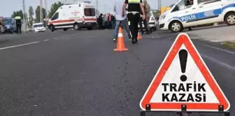 In Isparta, two vehicles collided head-on.