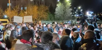 The CHP protested the İmamoğlu decision in front of YÖK.