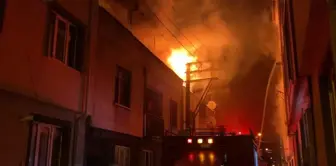 Fire in an apartment in Bursa! Explosions occurred.