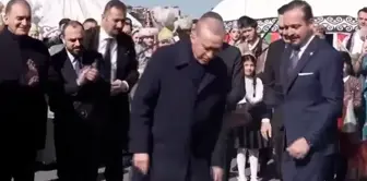 Nowruz celebration in Istanbul! President Erdoğan lit the fire and jumped over it.