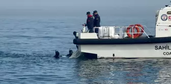 A male corpse was found in the sea in Trabzon.