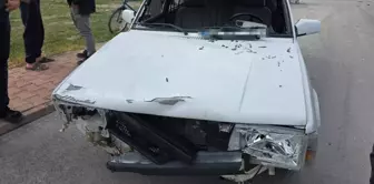 Electric motorcycle collided with a car: The driver's eye was injured.