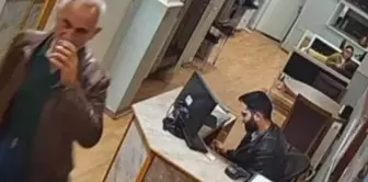 Özgür Özel'e saldıran Tengioğlu'nun kaldığı otelin işletmecisinin ifadesi ortaya çıktı. 

Перевод на русский язык:
Появилось заявление управляющего отелем, в котором остановился Тенгиоглу, напавший на Озгюра Озеля.