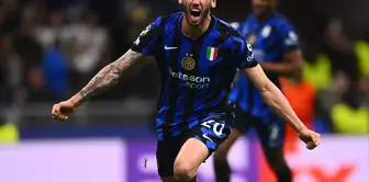 It's like a final in the semifinals! Inter secured their place in the final by defeating Barcelona 4-3.