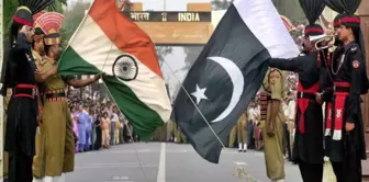İşte Hindistan ve Pakistan'ın kalem kalem askeri kapasiteleri:

Вот военные возможности Индии и Пакистана по пунктам:
