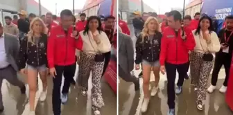 سلجوق بايركتار حساسيتُه نالت تقديرًا! يده، حتى لا تلمس المرأة بجانبه...