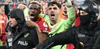 Galatasaray extends Günay Güvenç's contract.