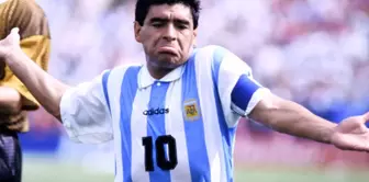 Öldü mü öldürüldü mü? Maradona'nın hayatını kaybettiği kliniğe şafak operasyonu

هل توفي أم قُتل؟ عملية فجر في العيادة التي توفي فيها مارادونا