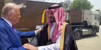 В Саудовской Аравии в саду королевского дворца была установлена мобильная точка McDonald's для Трампа.