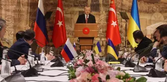 The world's eyes are on this summit! The Russian delegation has arrived in Istanbul.