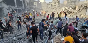 Israel bombarded throughout the night! There are over 100 dead.
