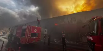 Factory fire in Mersin! The road is closed to traffic, explosion sounds are being heard.