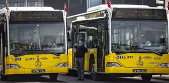 İstanbul'da 3 bin 41 özel halk otobüsü yarın kontak kapatacak. 

İstanbul'da 3,041 حافلة خاصة ستغلق غدًا.