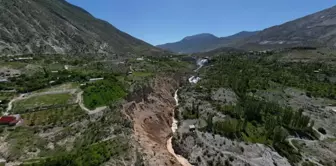 Terrifying landslide from Erzurum! The ground shifted 12 meters.