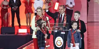 Galatasaray Başkanı Dursun Özbek'ten Osimhen açıklaması

تصريح من رئيس غلطة سراي دورسون أوزبيك عن أوسيمن
