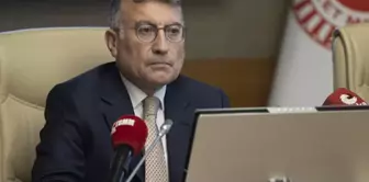 İnfaz düzenlemesinde anlaşmazlık iddiasına AK Parti'den yalanlama

فيما يتعلق بادعاء وجود خلاف حول تنظيم التنفيذ، نفى حزب العدالة والتنمية.