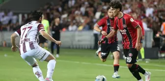 سوف يكون الفريق الثالث الذي يترقى إلى الدوري الممتاز هو فاتح كاراغومروك.