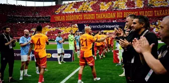 RAMS لاعبون من باشاك شهير يقدمون لغالطة سراي لفتة كبيرة