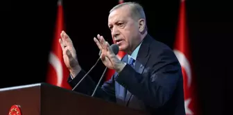 Cumhurbaşkanı Erdoğan'ın korumaya aldığı bakan: Bu yıl onu sıkıştırmayın

الرئيس أردوغان يحمي الوزير: لا تضغطوا عليه هذا العام