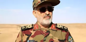 إيران رئيس أركان الحرب علي شادماني قُتل.