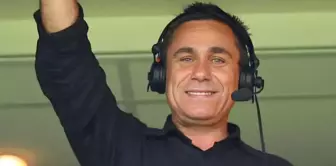 Sports commentator Sabri Ugan, who was undergoing cancer treatment, passed away at the age of 62.